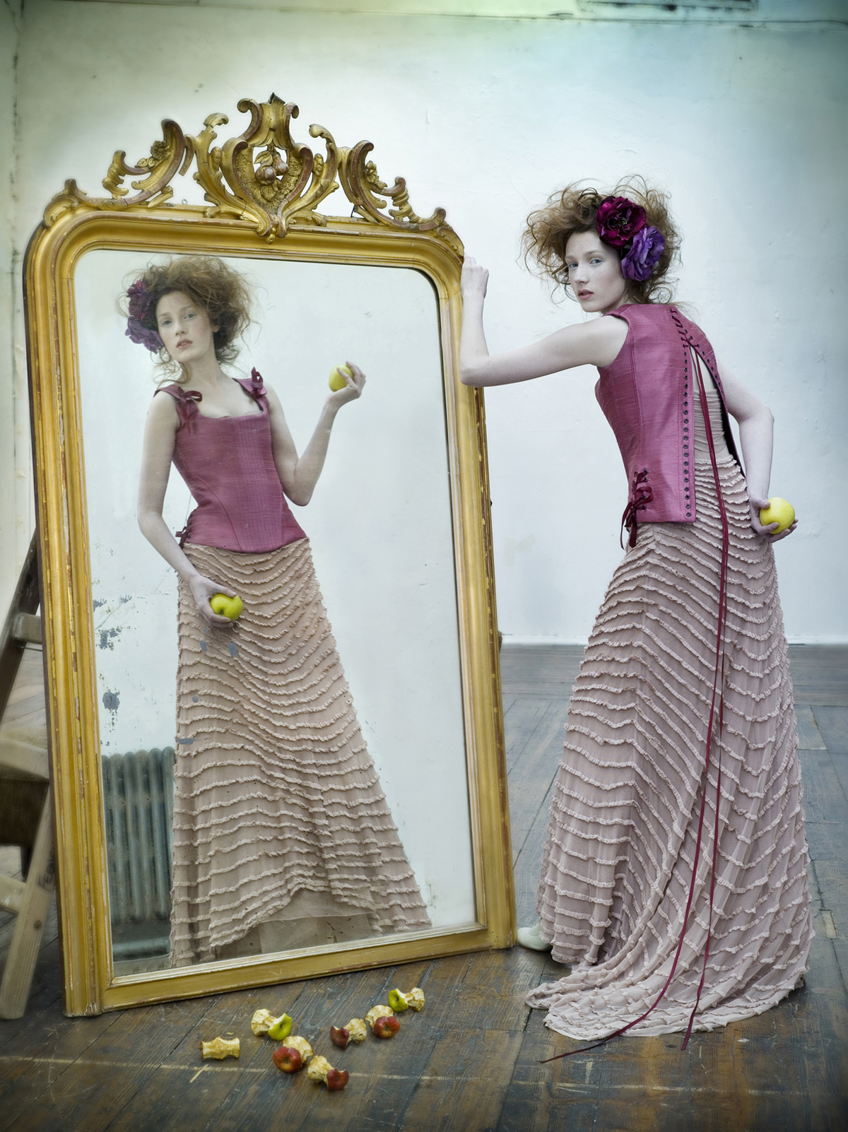 studio fashionshoot with irish model and vintage mirror
